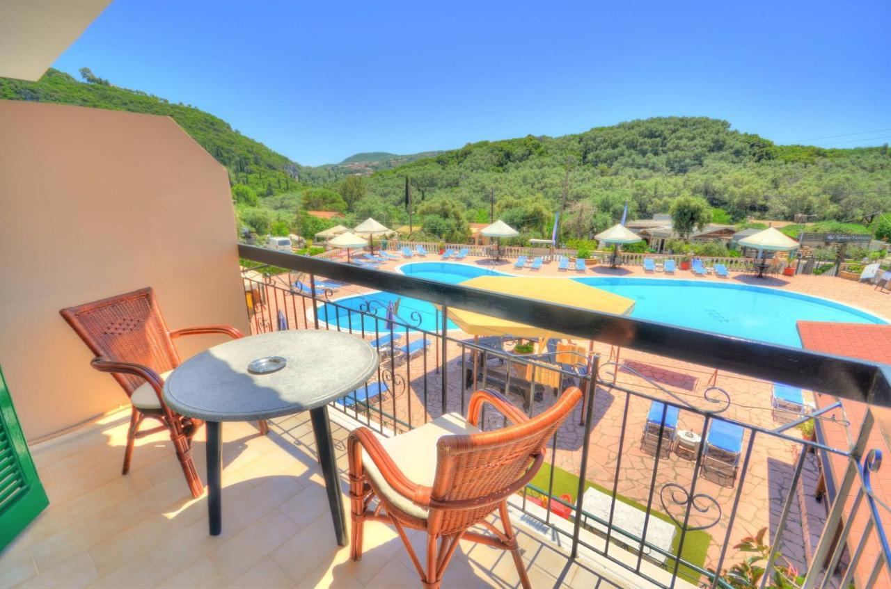 Mermaid Pool Studios And Bar Paleokastritsa Exterior foto